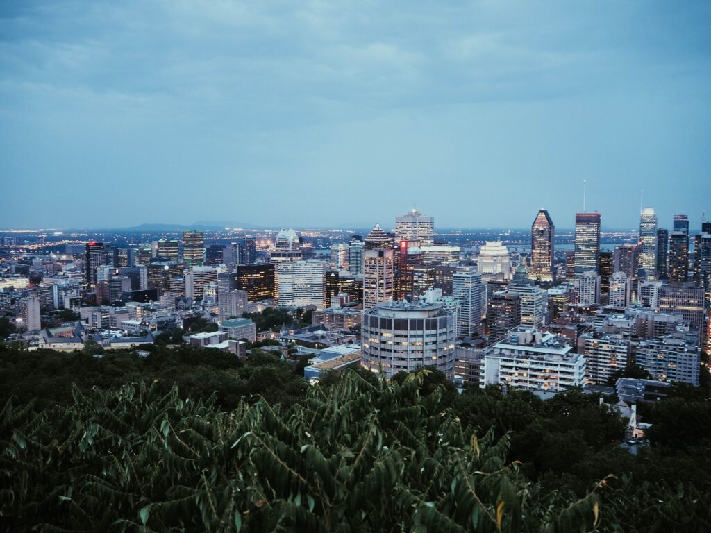 Best things to do in Montréal – skyline view from Mount Royal Kondiaronk Belvedere