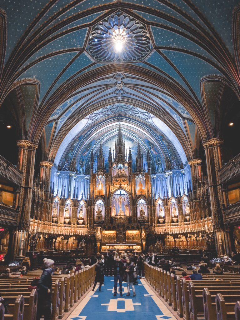 Things to do in Montréal – Notre-Dame Basilica blue vaulted interior and golden altar